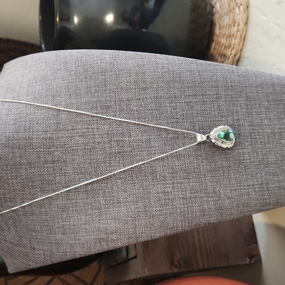 Gorgeous NWOT Native American Navajo Sonoran Mountain Turquoise Necklace 💙💚 - Picture 2 of 12